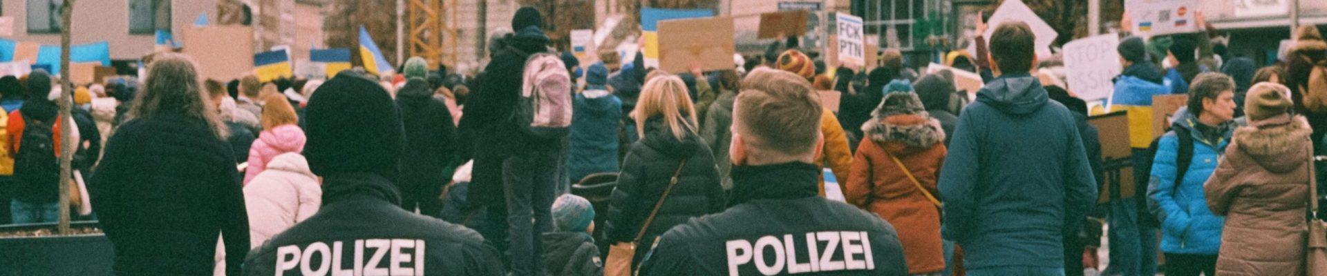 markus-spiske-jEmHsTkSScU-unsplash